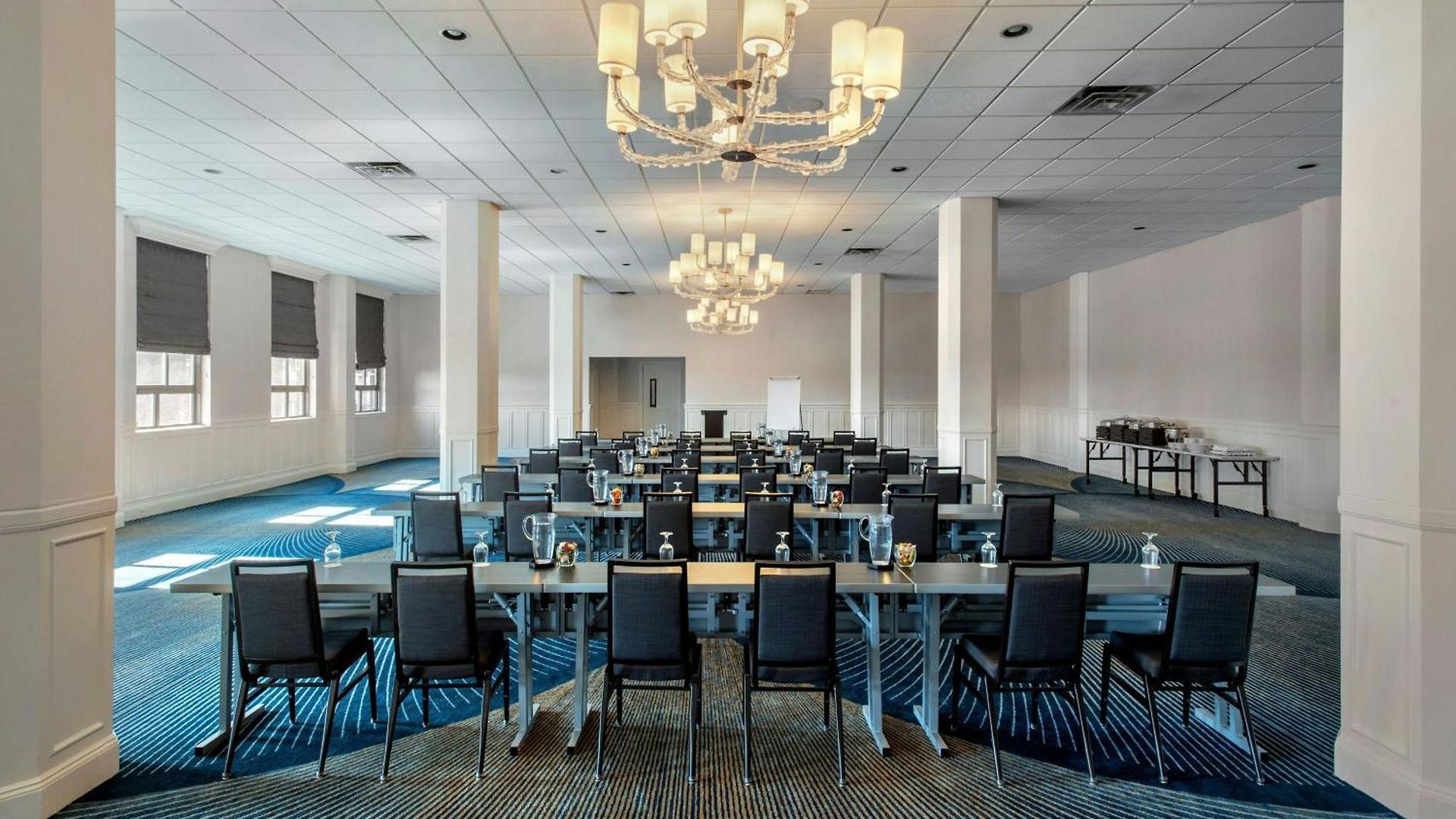 Hotel Courtyard By Marriott Downtown 4*