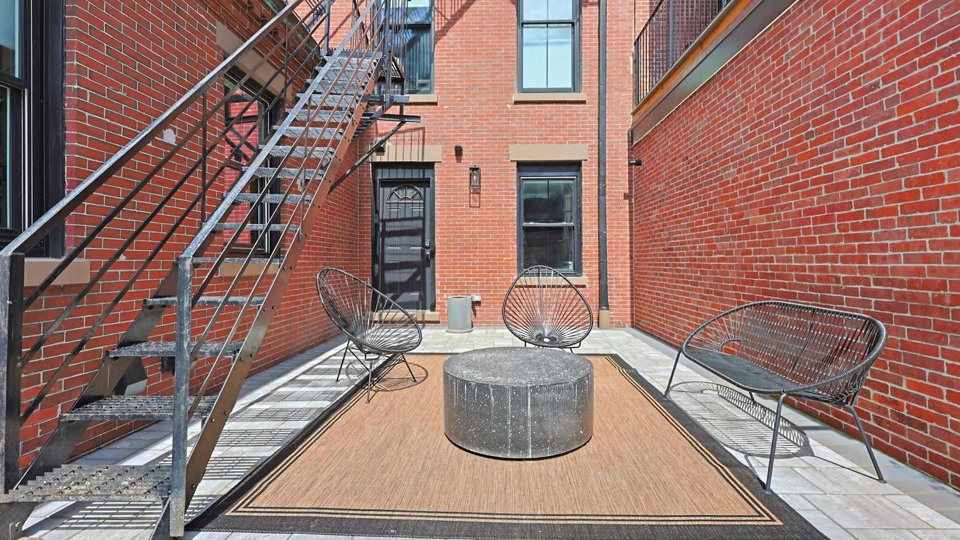 The Chester Apartment