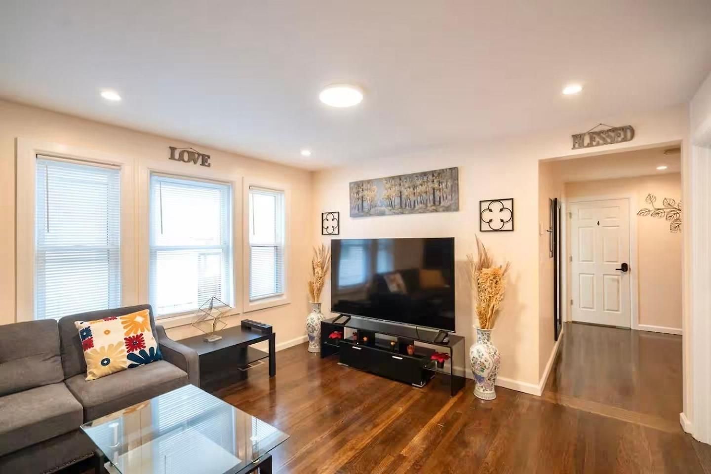 Apartment Stylish 4br Boston, Pet-friendly Near Savin Hill, I-93 & Red Line 30-1