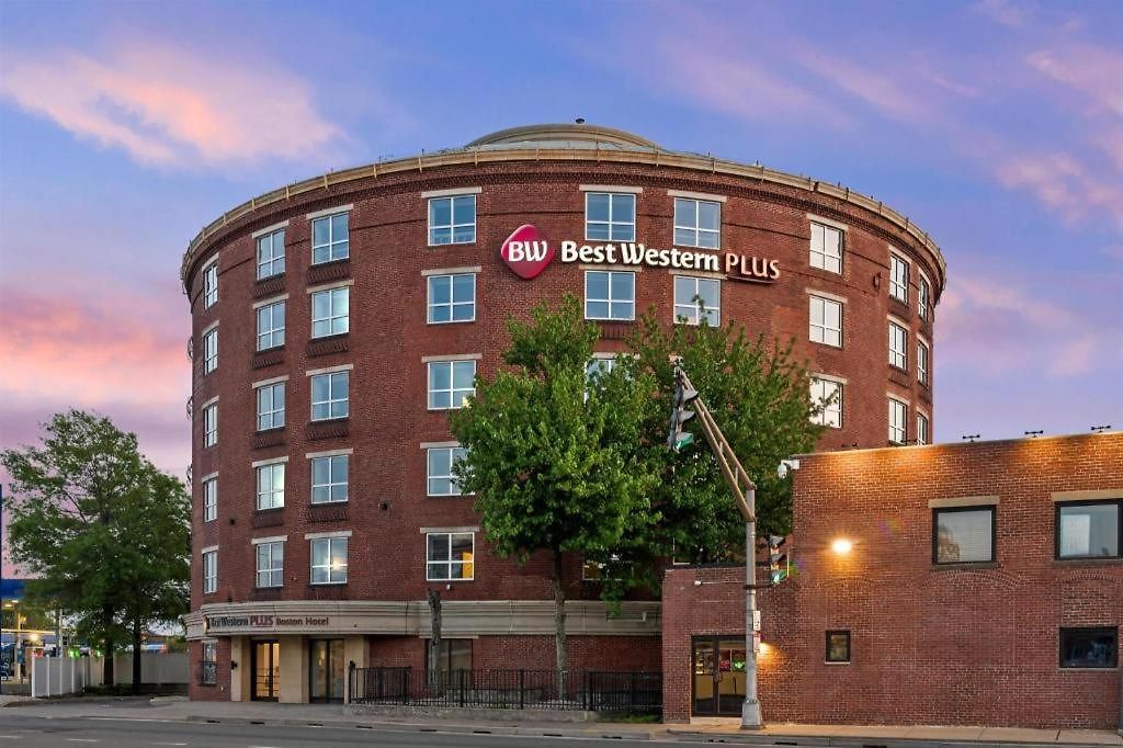 Hotel Roundhouse Boston