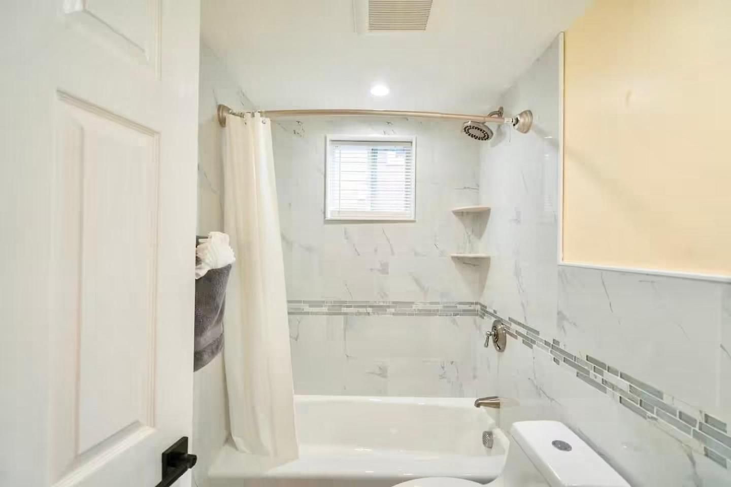 Apartment Stylish 4br Boston, Pet-friendly Near Savin Hill, I-93 & Red Line 30-1