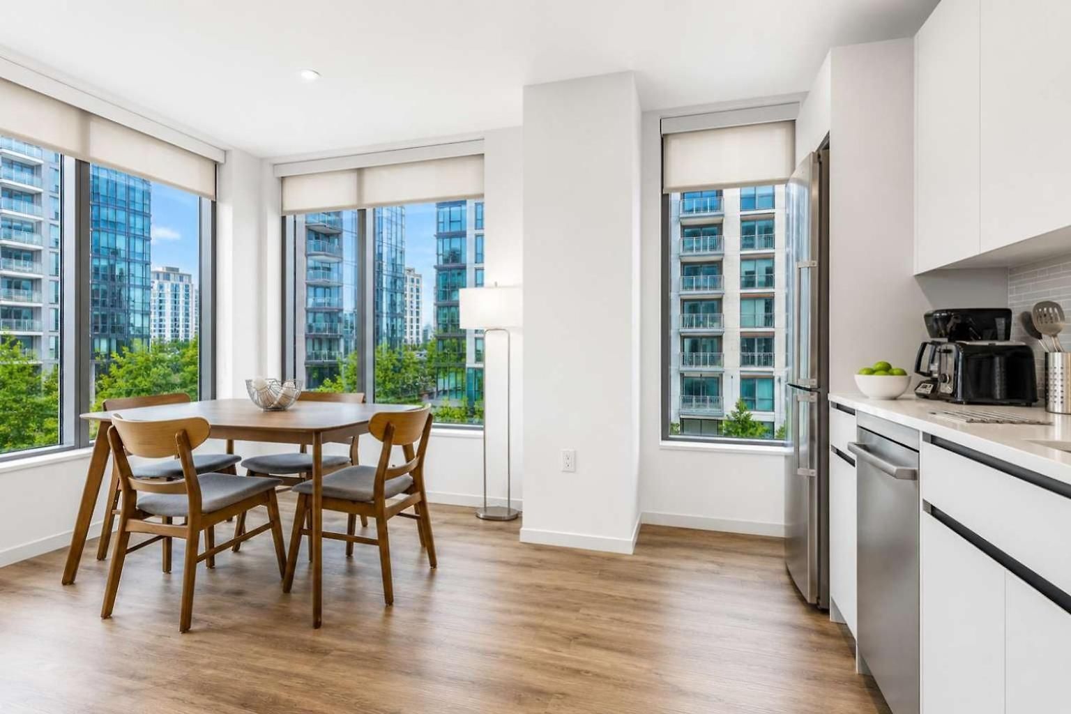 Full Private Downtown Seaport Apartment *