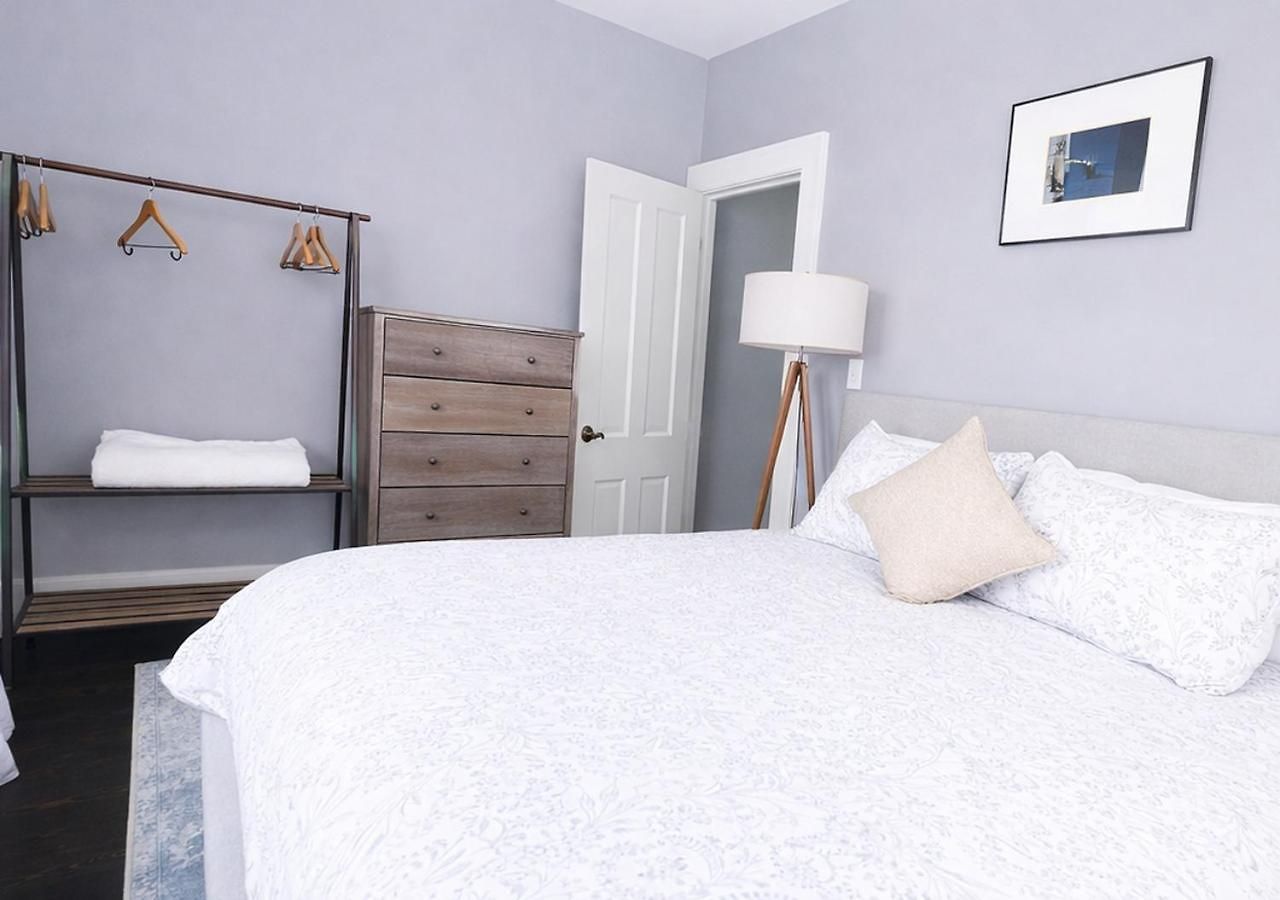 Charlestown Gem Apartment *