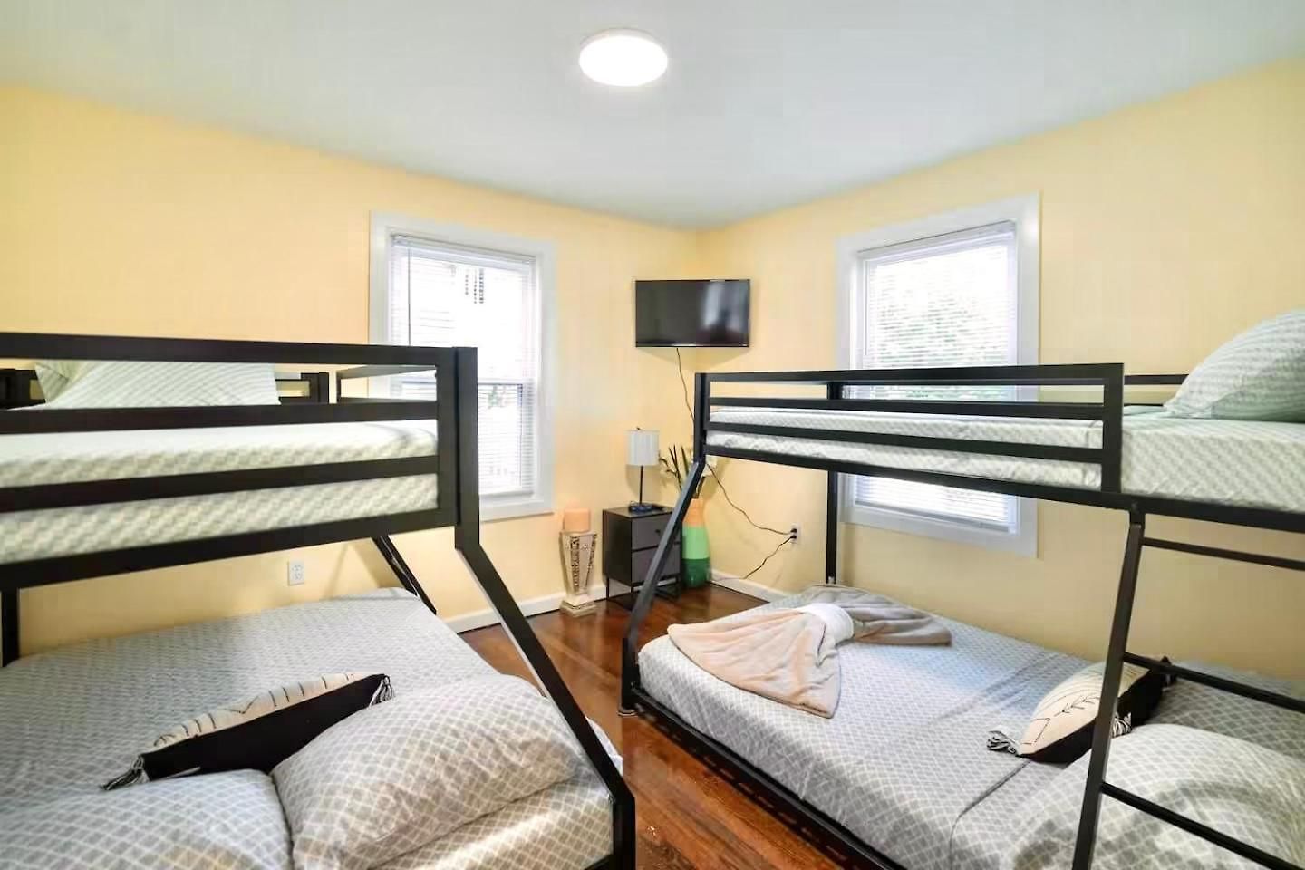 Apartment Stylish 4br Boston, Pet-friendly Near Savin Hill, I-93 & Red Line 30-1 Boston
