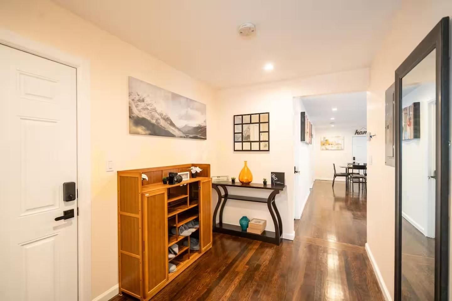 Stylish 4br Boston, Pet-friendly Near Savin Hill, I-93 & Red Line 30-1 Apartment