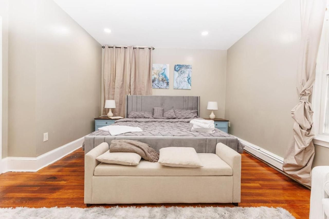 In-unit Laundry Your Family And Friends Space