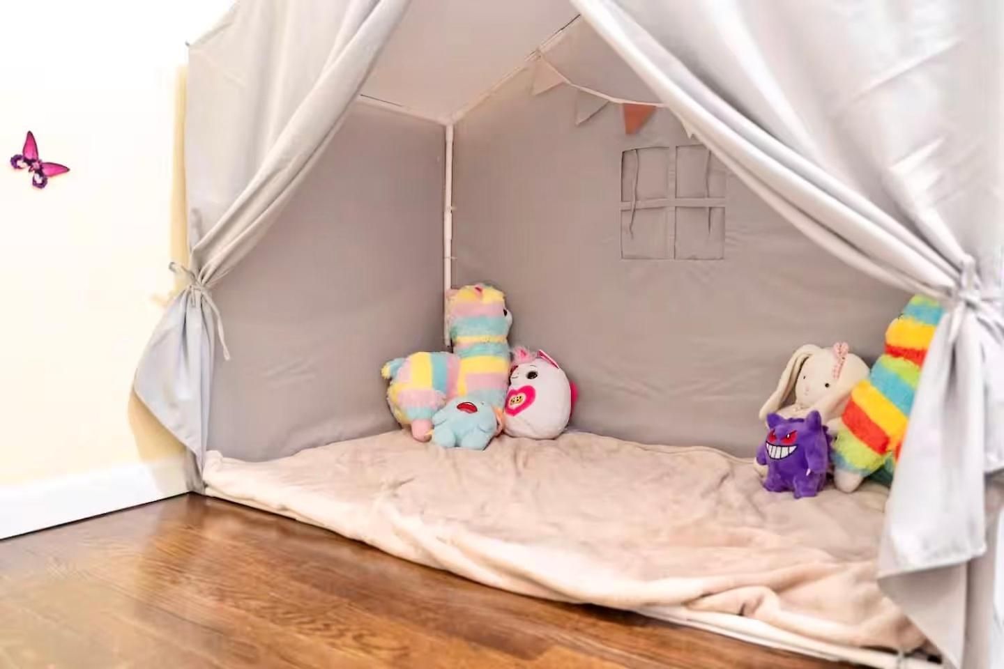 Stylish 4br Boston, Pet-friendly Near Savin Hill, I-93 & Red Line 30-1