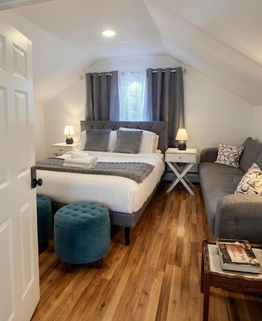 Spacious 4br Near Subway, Sleeps 8per Easy Access To Downtown * Boston