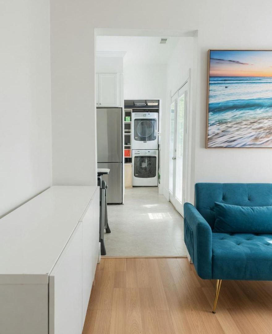 Apartment Spacious 4br Near Subway, Sleeps 8per Easy Access To Downtown Boston