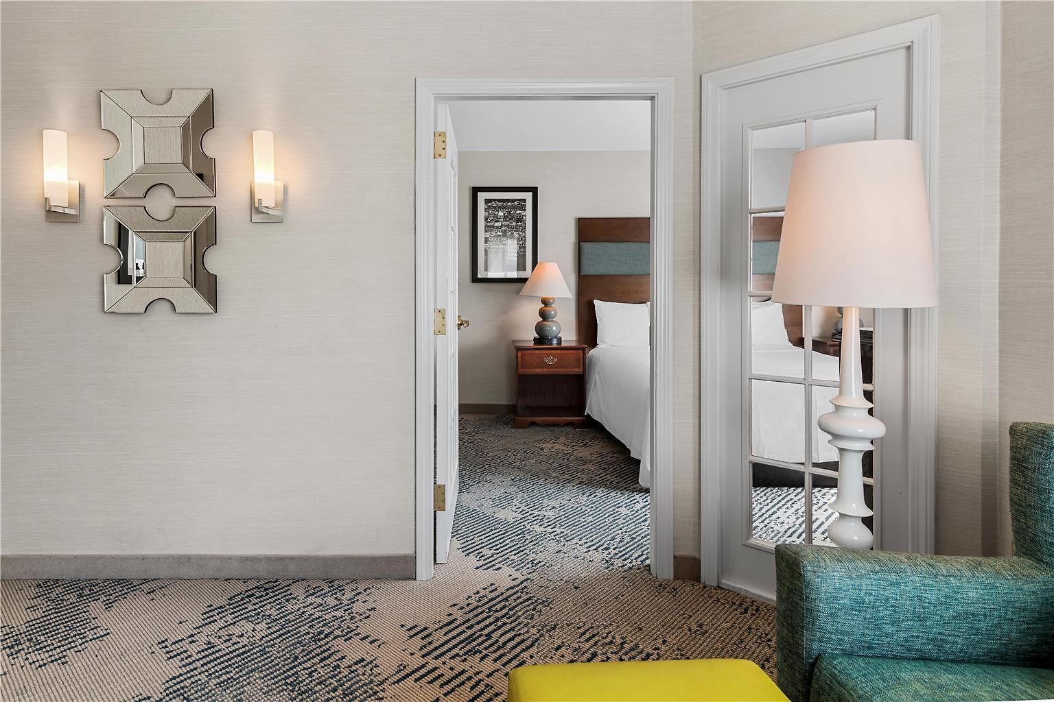 Hotel Roundhouse Boston