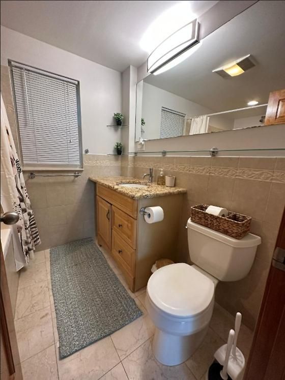 Homestay -no16- Extra Spacious In A House - 10 Min To Line T Station & College - Centrally Located At Brighton Boston