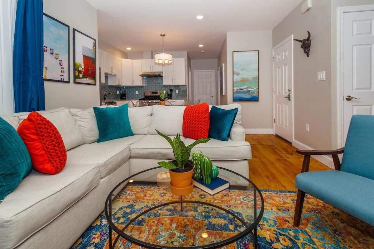 Holiday home Charming Near T Boston