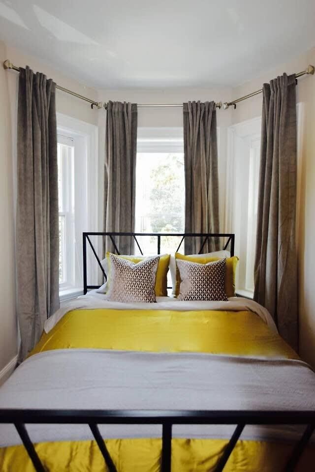 Stylish Comfortable Luxury Near T Holiday home Boston