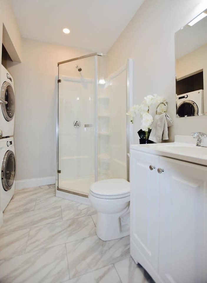 Stylish Comfortable Luxury Near T Boston