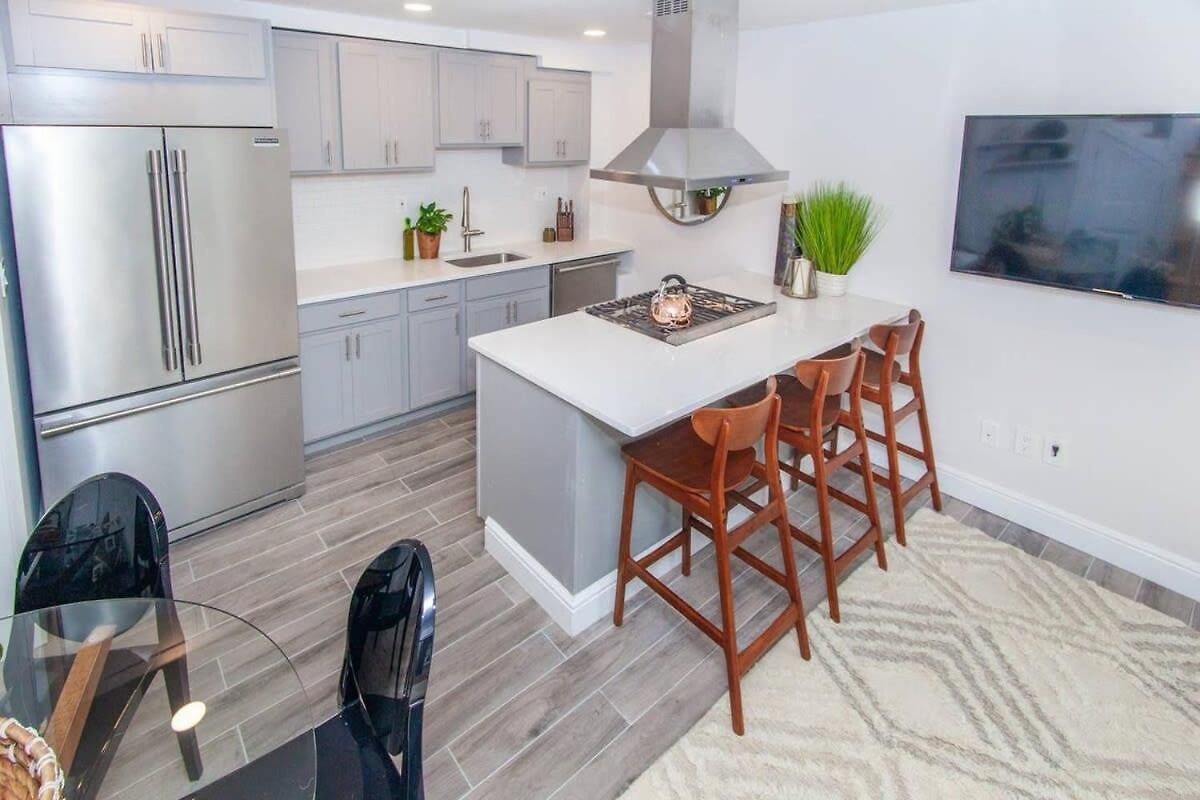 Holiday home Cozy Duplex Near T Boston