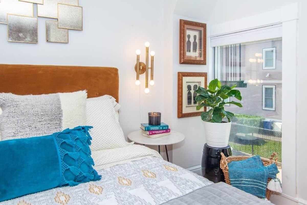Cozy Near T * Boston