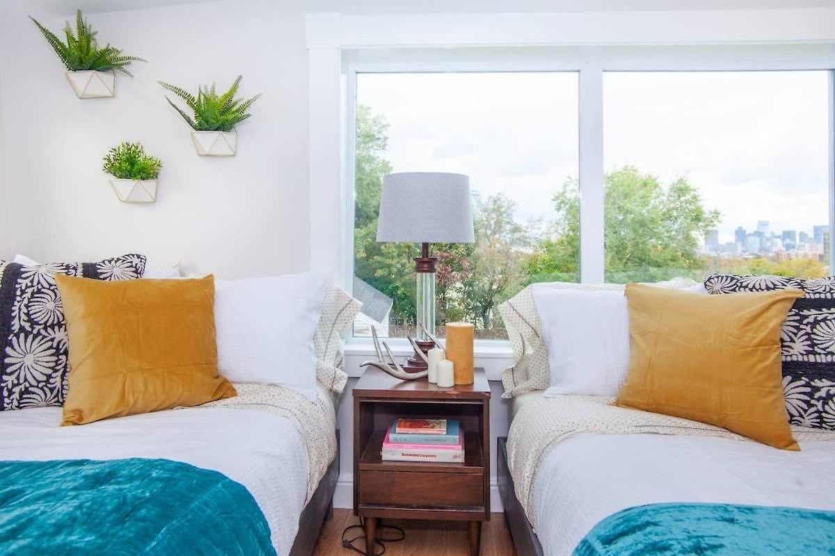 Expansive Essential Triplex Near T