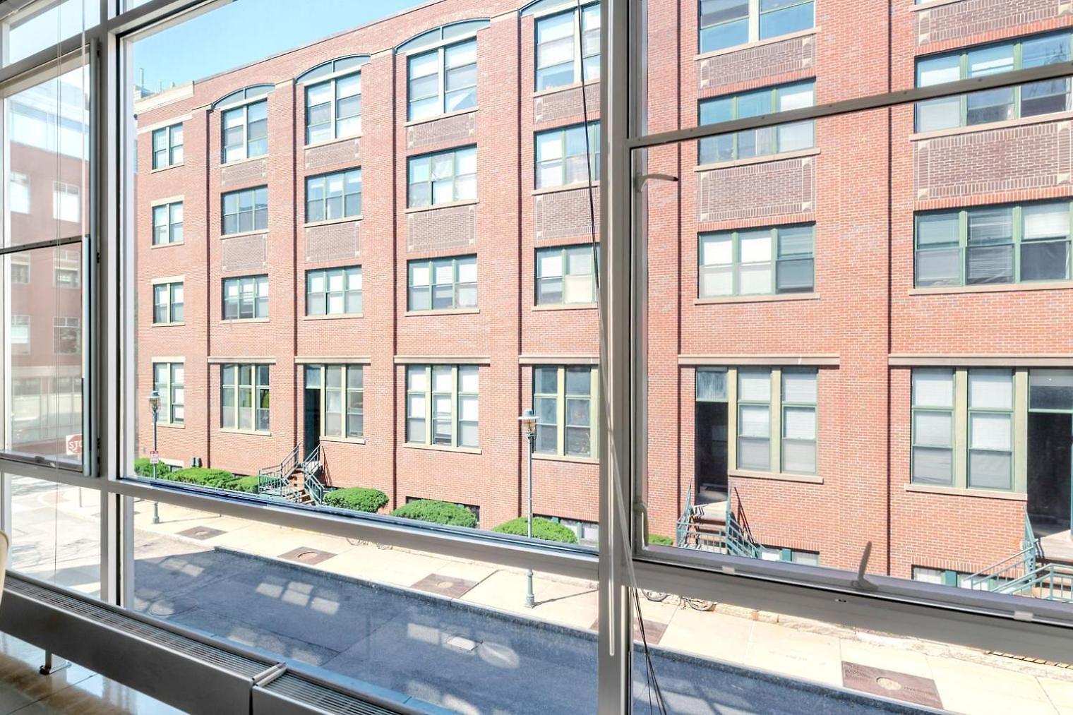 Blueground Square Fitness Center Nr Harvard Bos-1248 * Boston