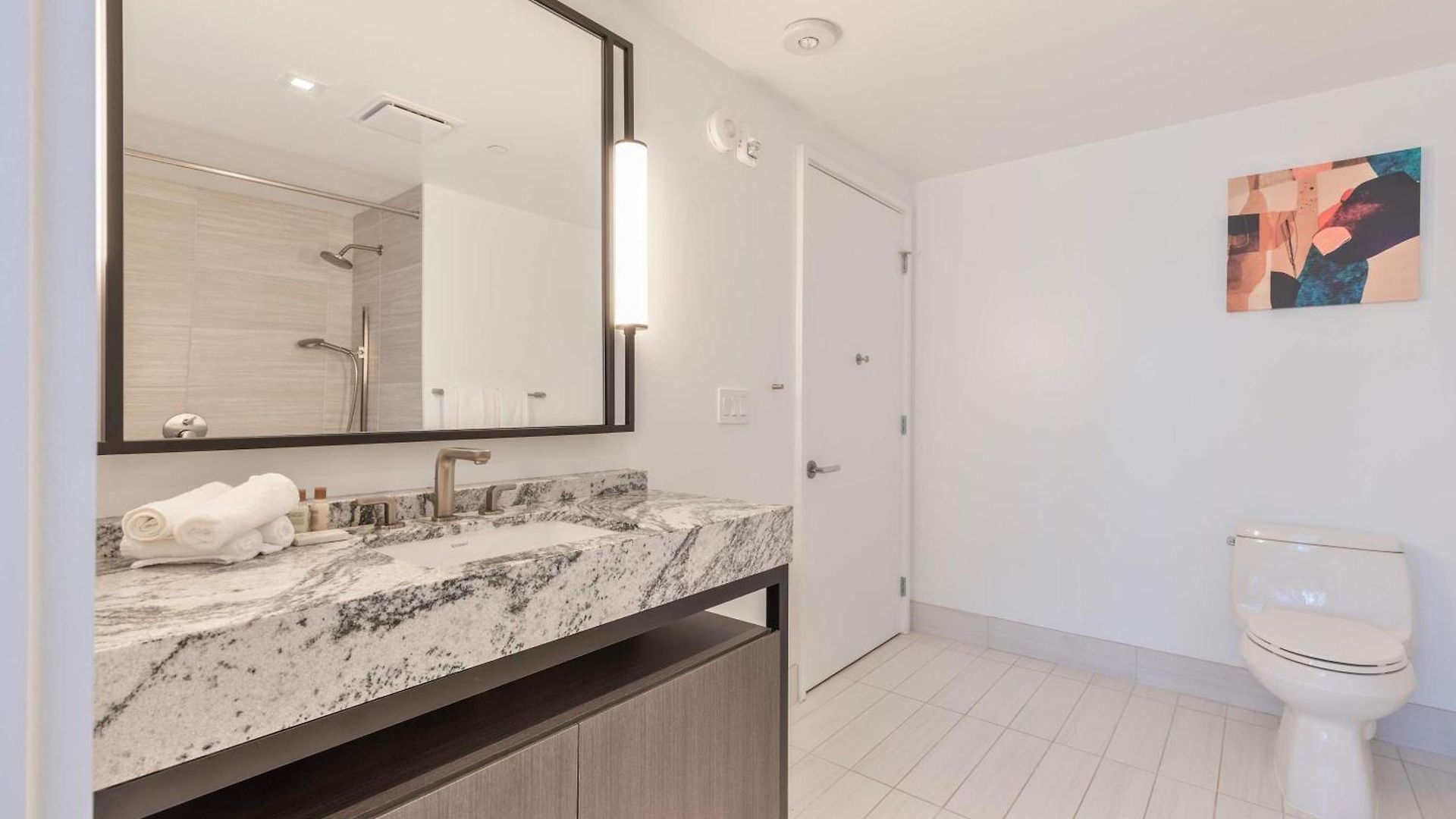 Seaport Retreat - Rooftop Pool & Gym Apartment Boston