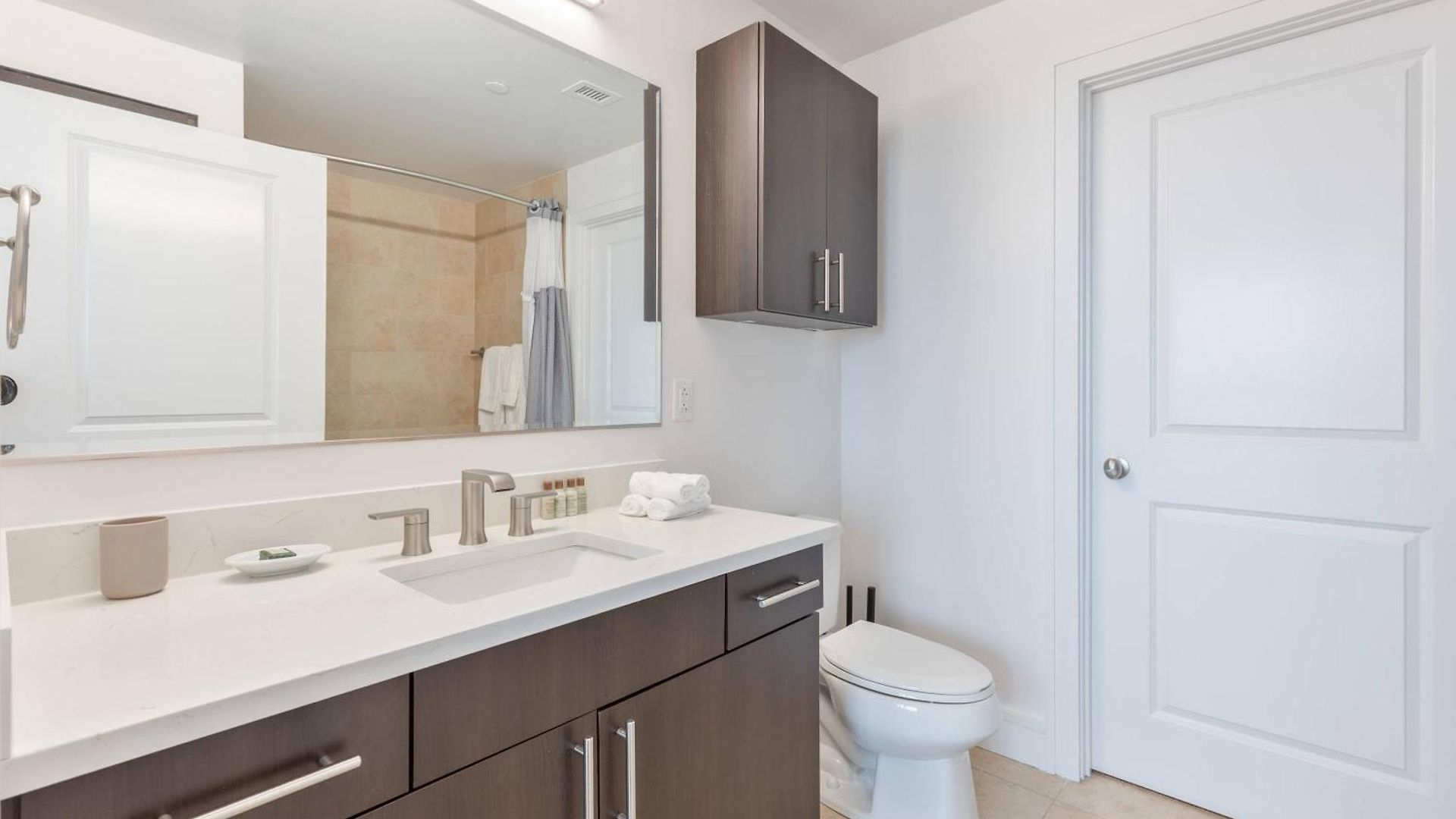 Apartment Modern Heart Of Seaport