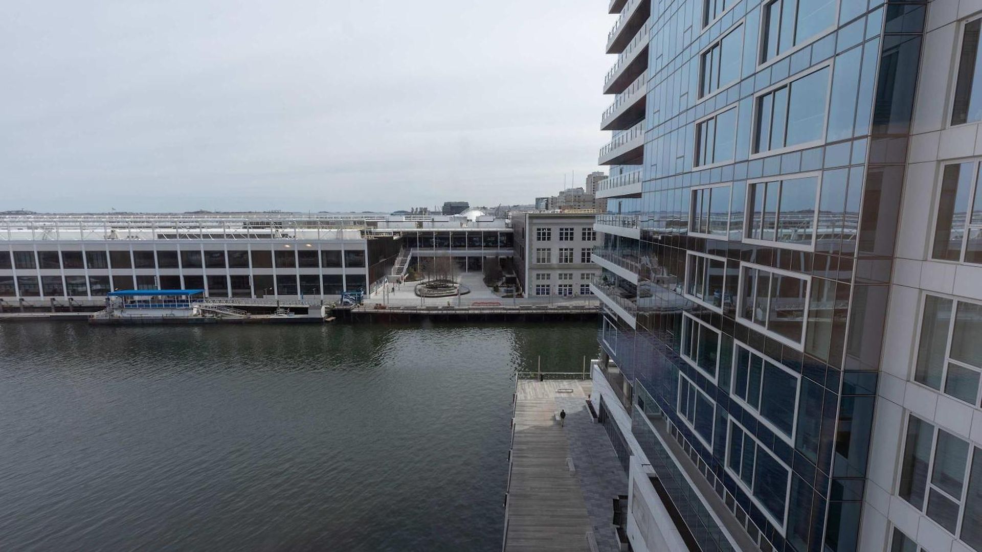Apartment Modern Heart Of Seaport Boston
