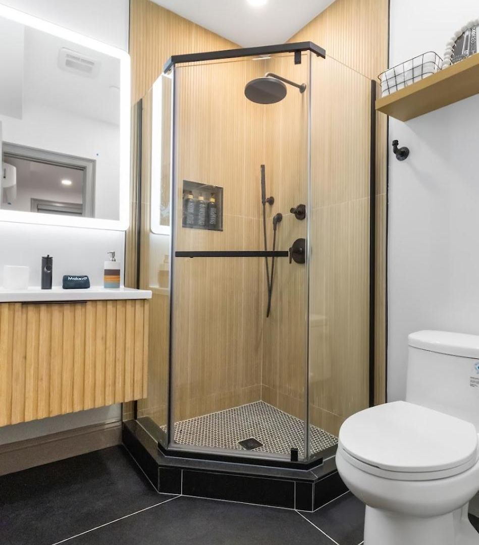 North End 2-story Penthouse | Prime Location Apartment