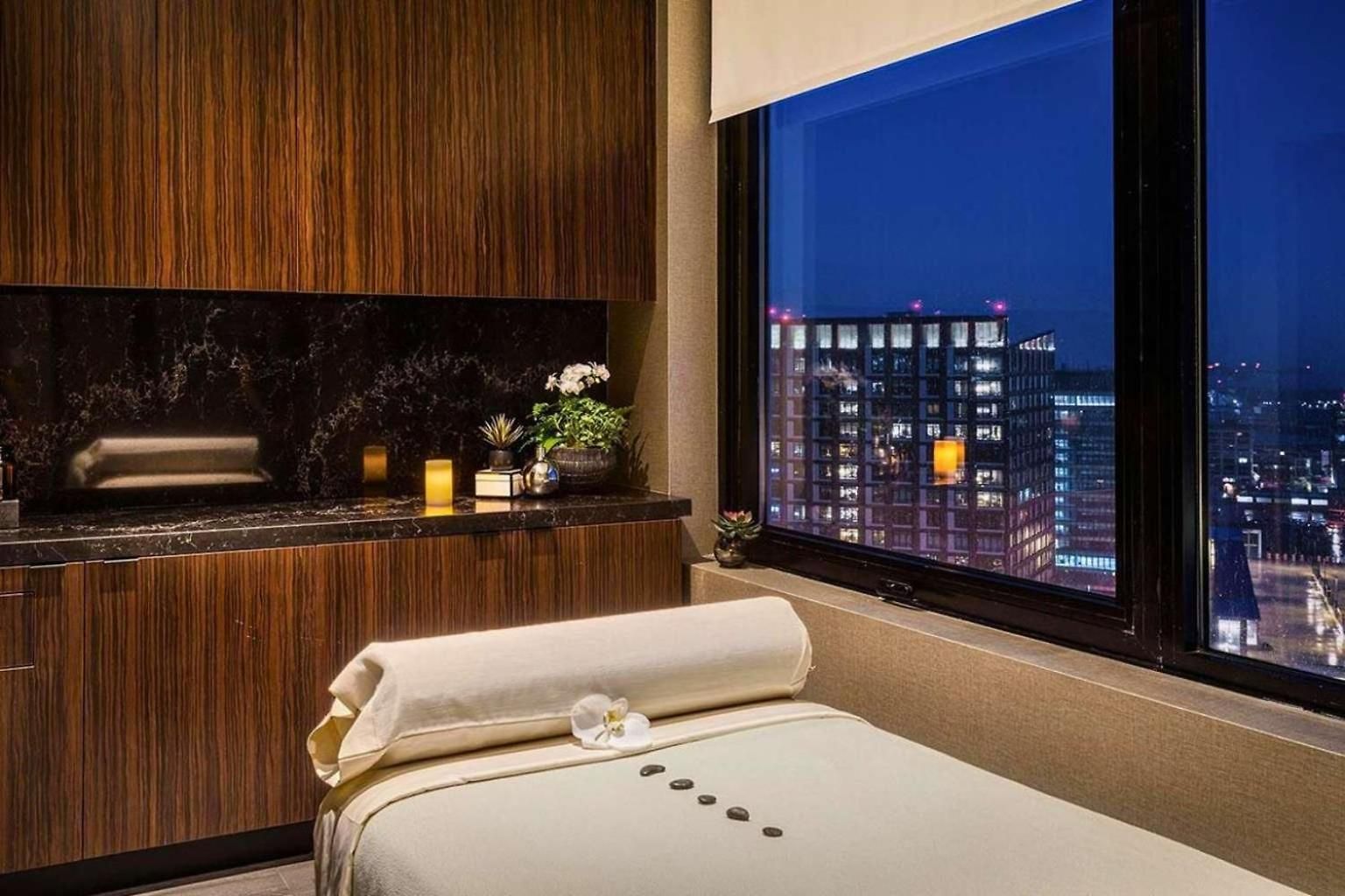 Apartment Luxury Seaport Rooftop & Pool Boston