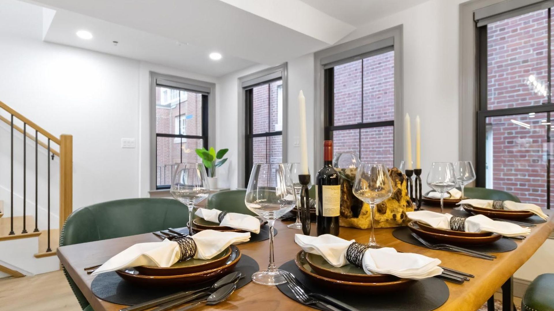 Apartment North End 2-story Penthouse | Prime Location