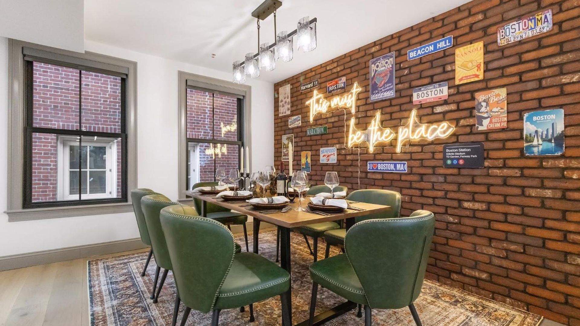 North End 2-story Penthouse | Prime Location Apartment *