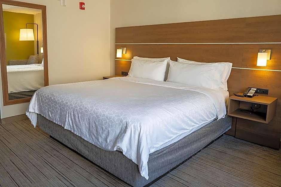 Express By Ihg Boston