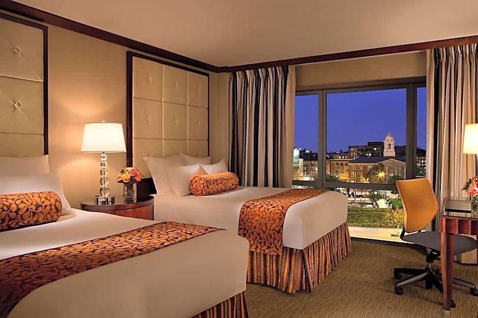 The Bostonian Hotel