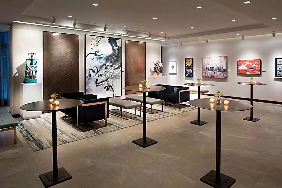 Ac By Marriott Downtown 4*