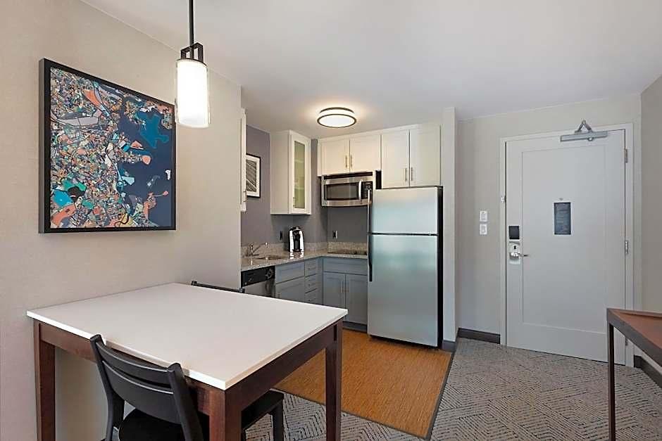 Hotel By Marriott Back Bay/fenway Boston