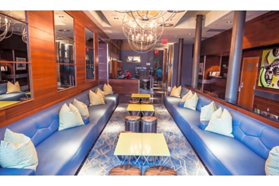 Hotel Harborside Boston