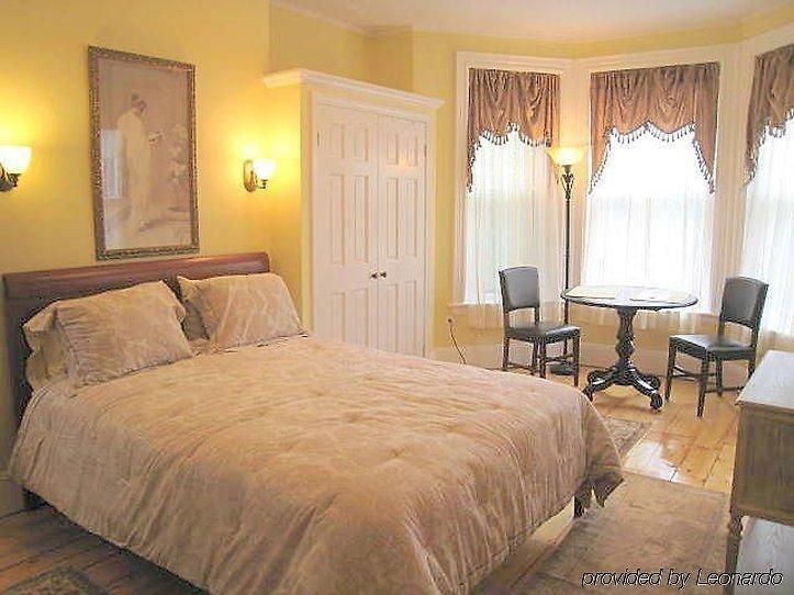 Back Bay Suites Apartment Boston