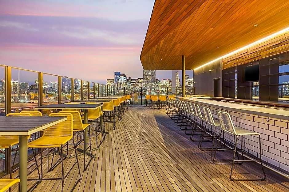 Cambria Downtown - Seaport Hotel