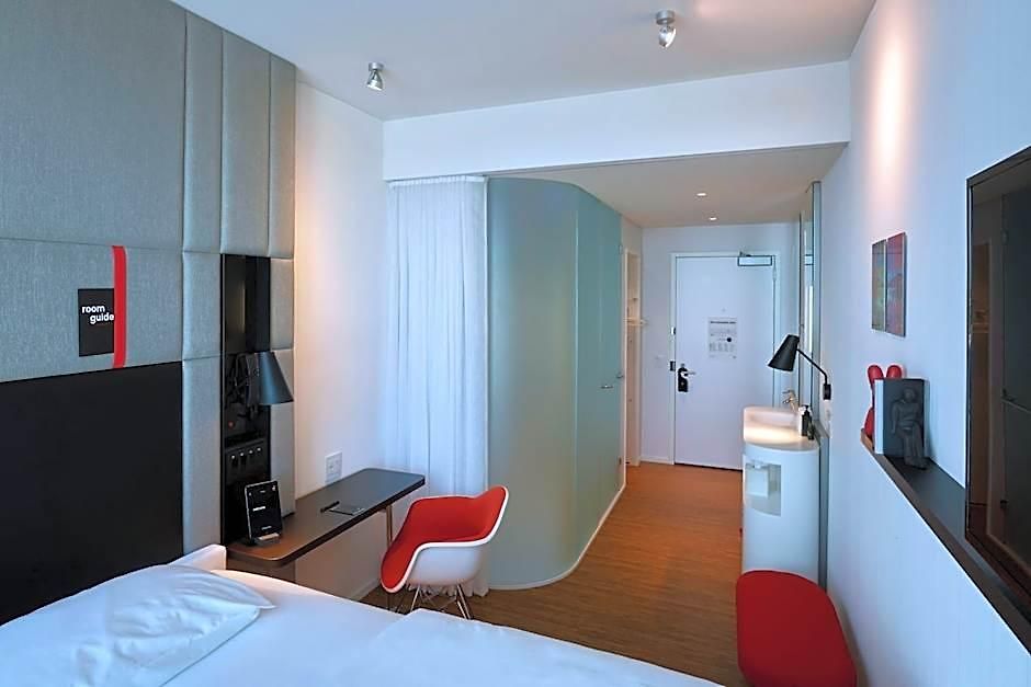 Hotel Citizenm North Station 4*