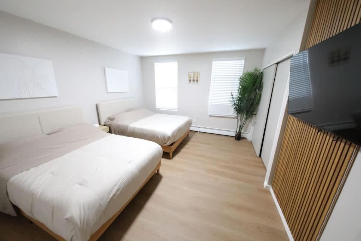 Nomadiq - Walk To Airport, 5 Min To Downtown 01 Apartment *