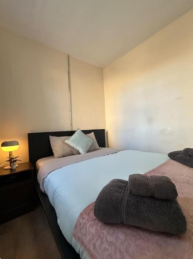 -no3a- Private In A Cozy - Steps To T Orange Line & Medical Center - South End Near Downtown Homestay *