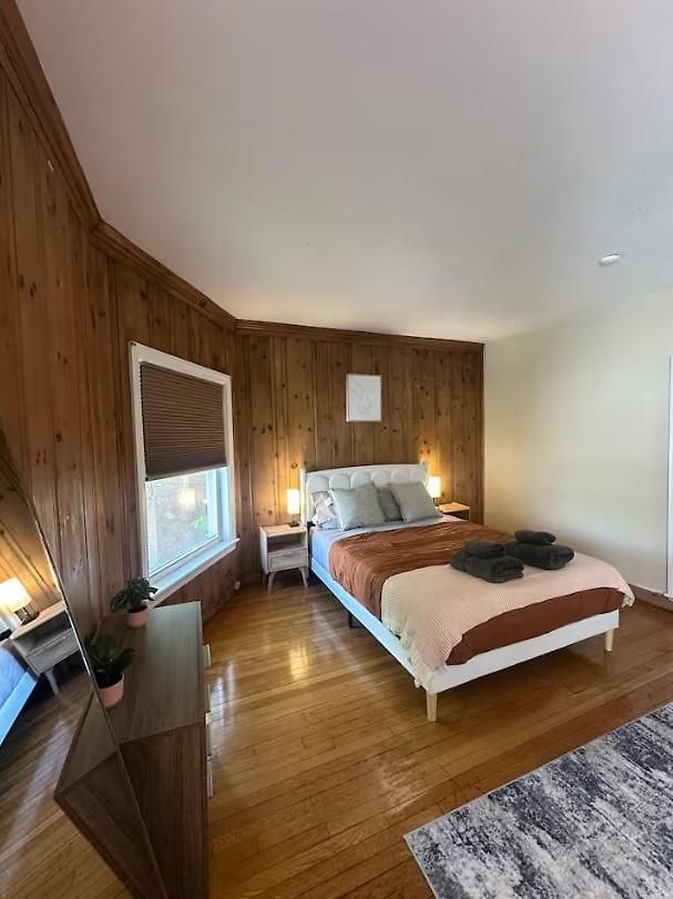 Homestay -no68- Fancy In A House - Steps To College & Line At Brighton Boston