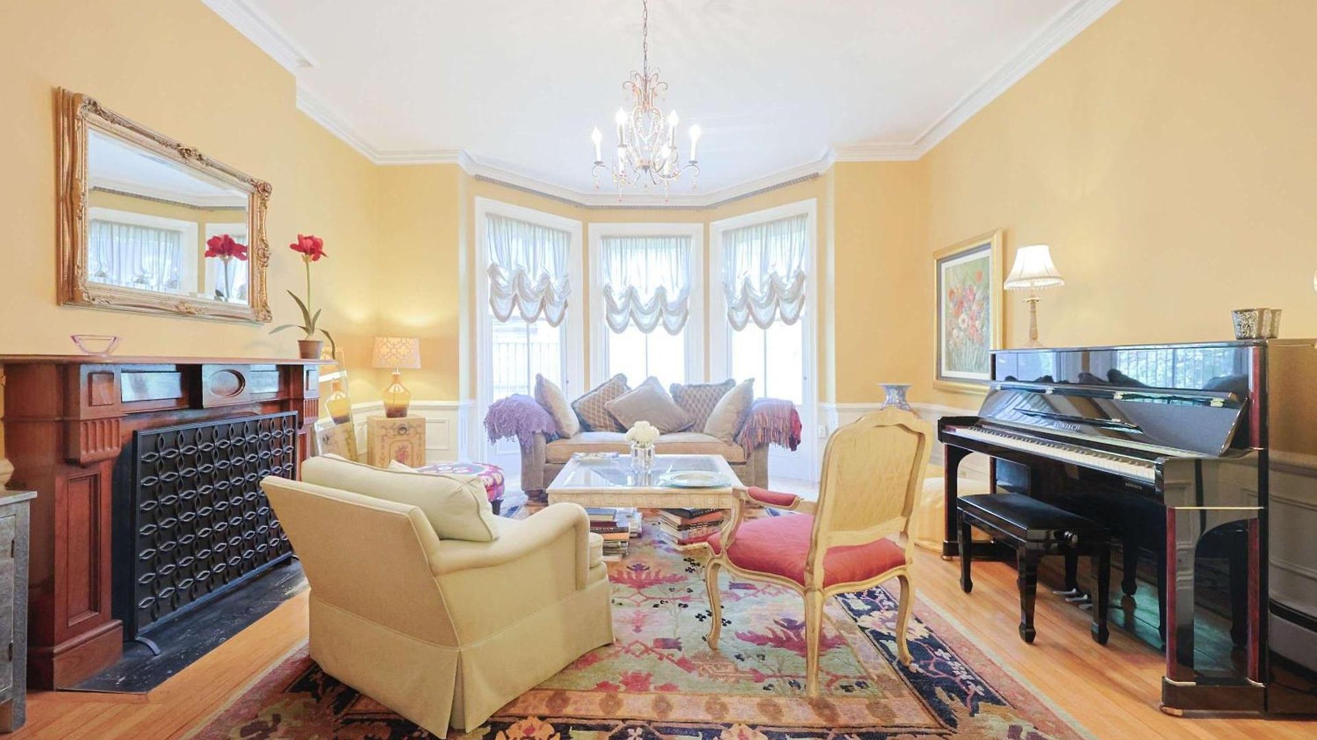 Brownstone Stay, Includes Parking * Boston