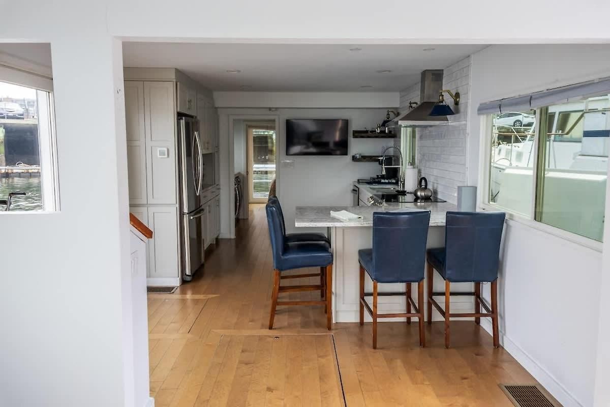 Holiday home Endless Summer Oceanside Views *