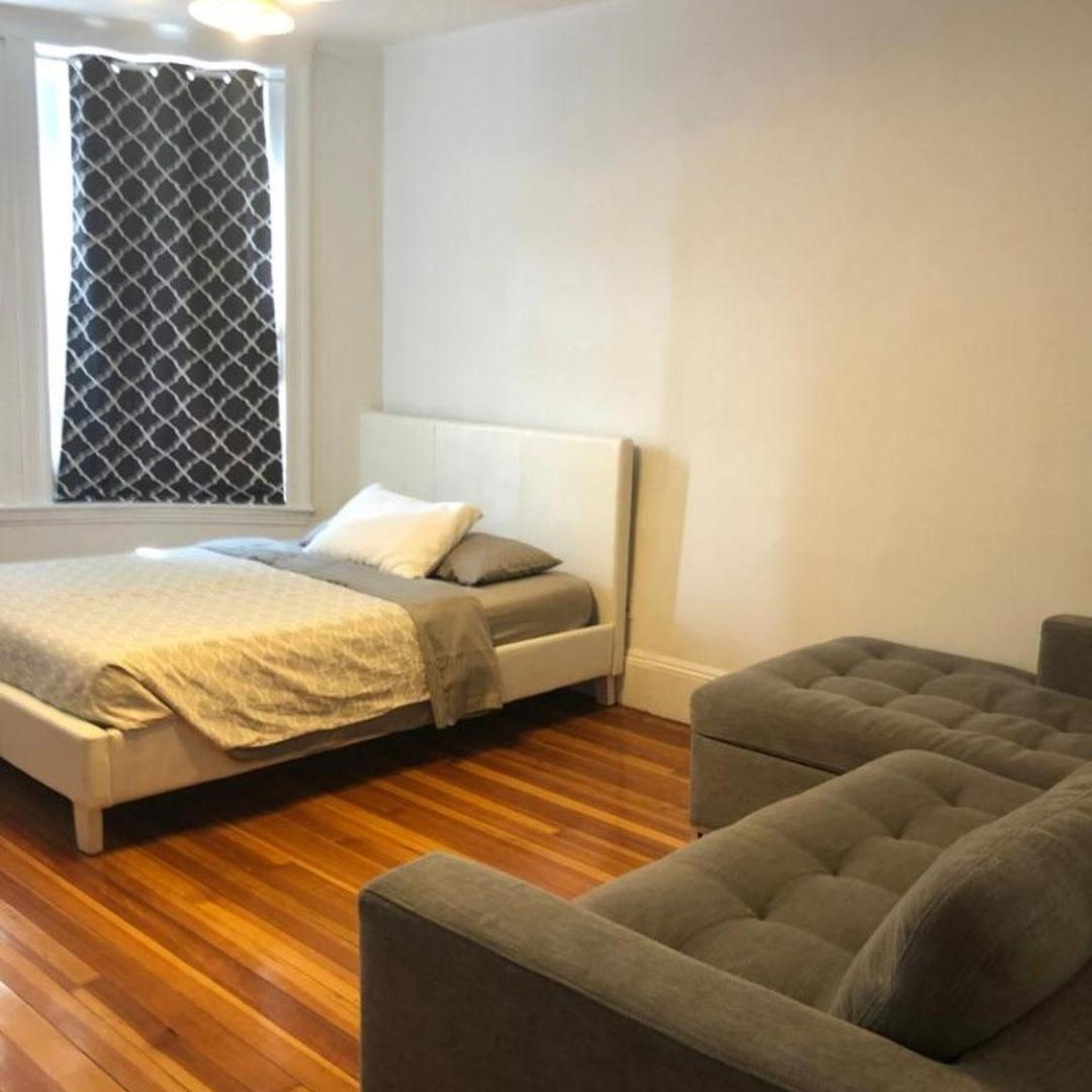 5br Near Line & Bc Holiday home