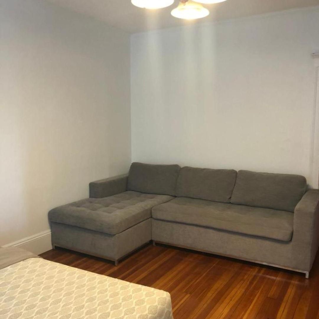 5br Near Line & Bc Boston