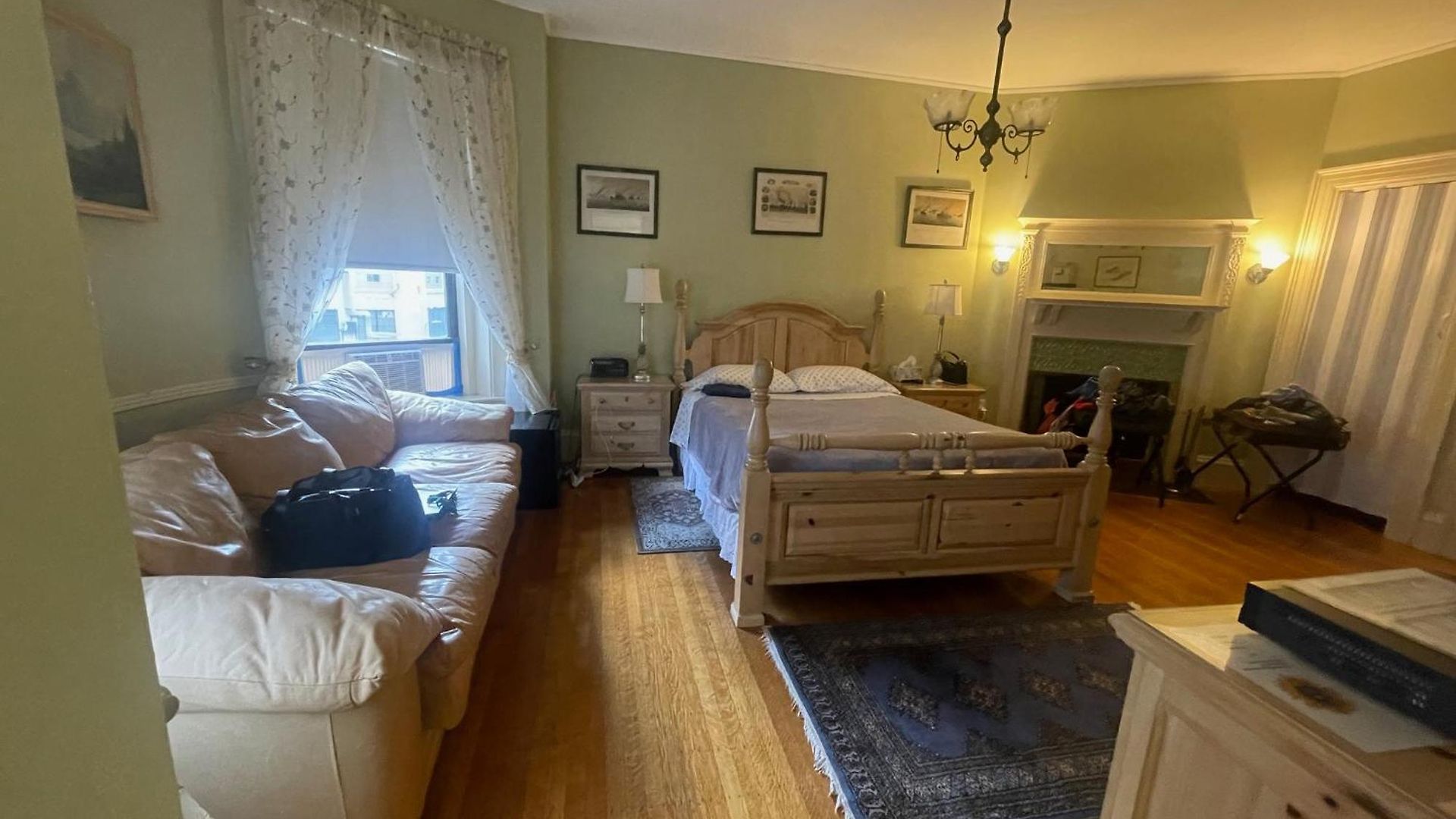 Homestay Fenway Park Brownstone