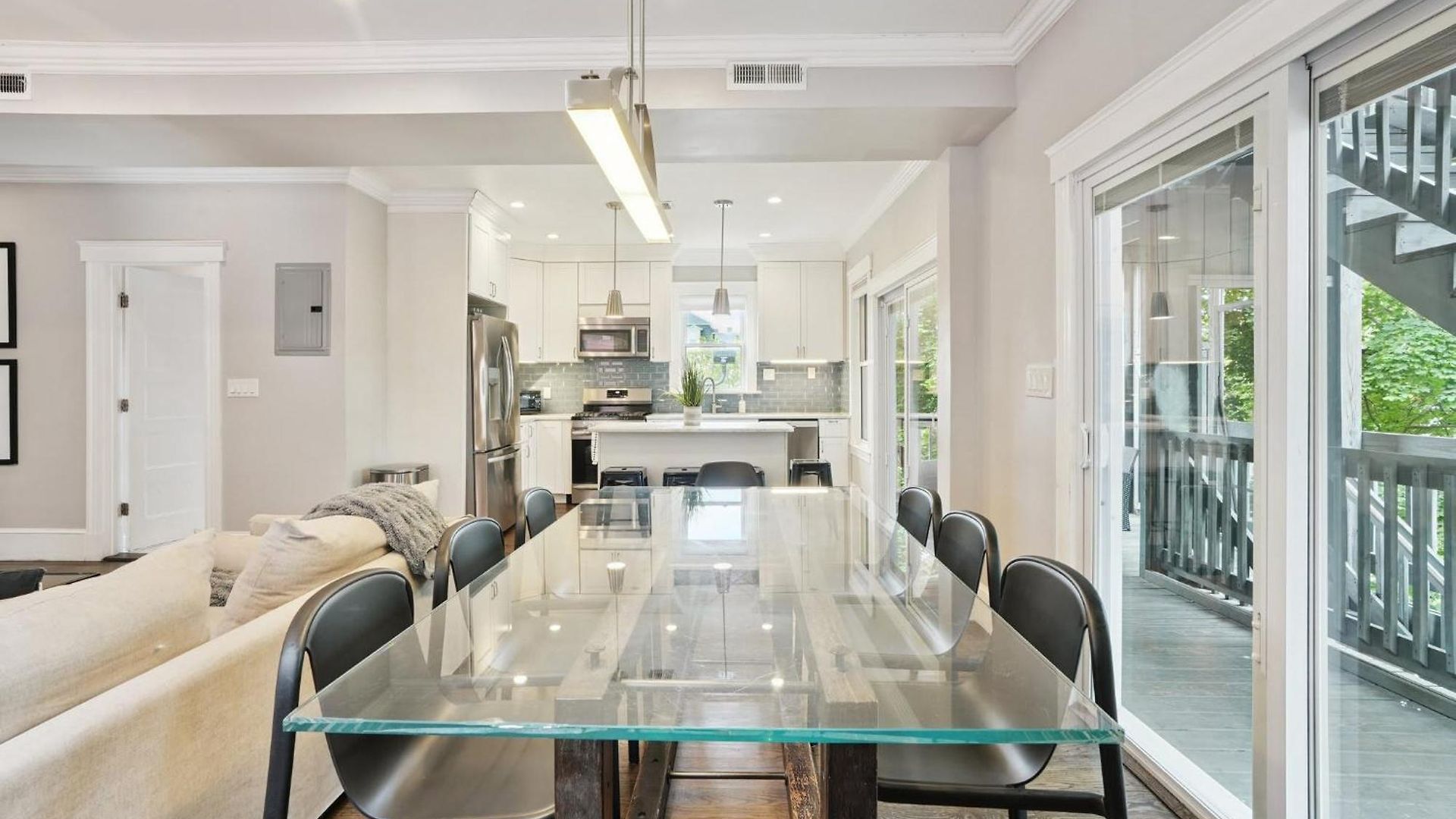 Holiday home Contemporary Duplex Near The T Boston