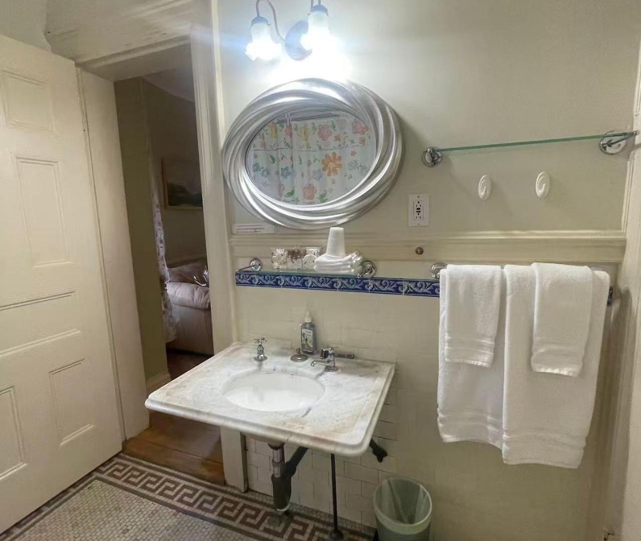 Fenway Park Brownstone Homestay