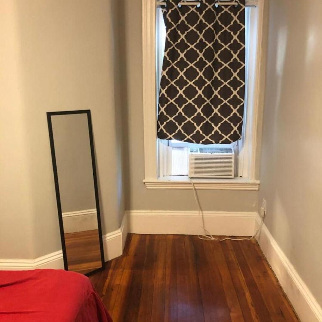 5br Near Line & Bc Boston