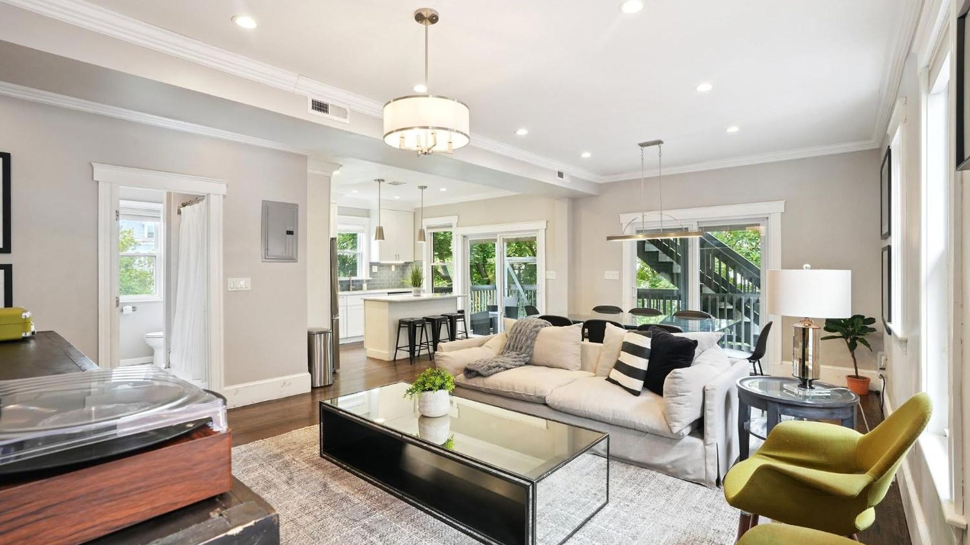 Contemporary Duplex Near The T * Boston