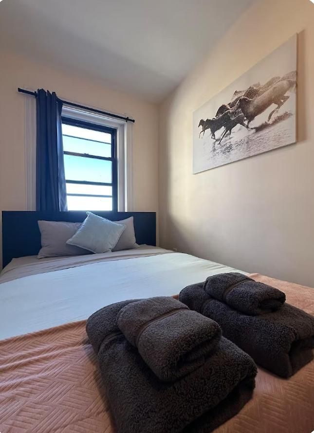 -no3b- Private In A Cozy - Steps To T Orange Line & Medical Center - South End Near Downtown *